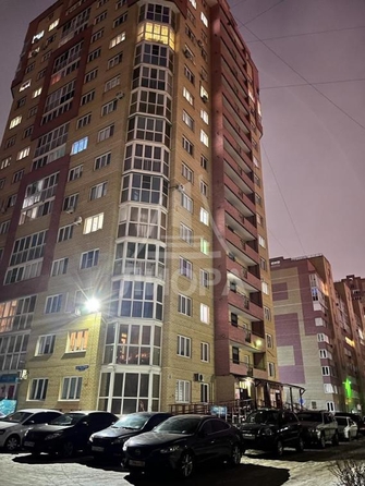 
   Продам 1-комнатную, 46 м², Линия 13-я ул, 37 к5

. Фото 2.