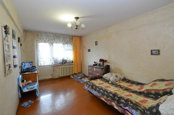 
   Продам 2-комнатную, 46.2 м², Глинки ул, 1А

. Фото 5.