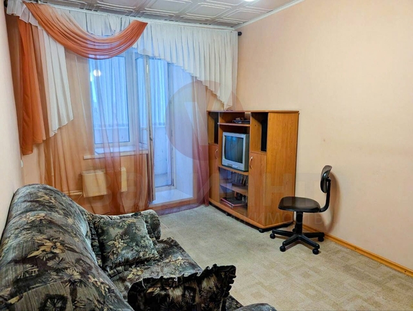 
   Продам 2-комнатную, 49 м², Кучерявенко ул, 7

. Фото 8.