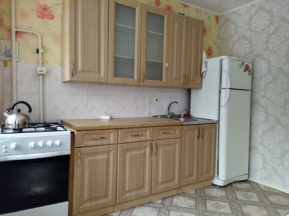 
   Продам 1-комнатную, 48.1 м², Гуртьева ул, 33/1

. Фото 9.