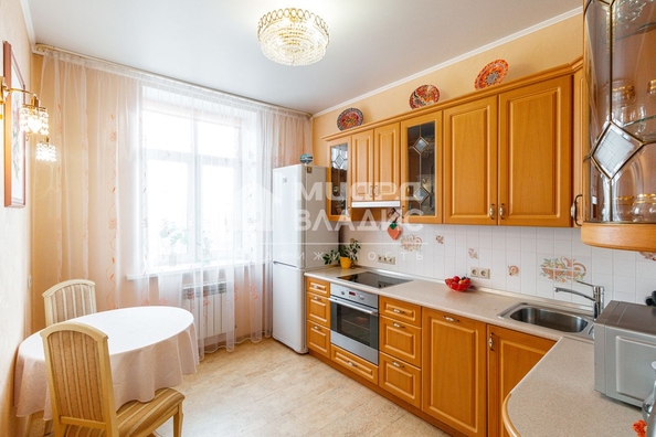 
   Продам 2-комнатную, 72 м², Сазонова ул, 33

. Фото 8.