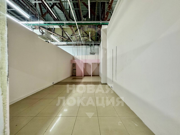 
   Сдам торговое помещение, 910 м², Березовского ул, 19

. Фото 13.