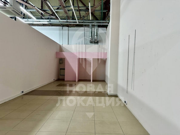 
   Сдам торговое помещение, 910 м², Березовского ул, 19

. Фото 14.