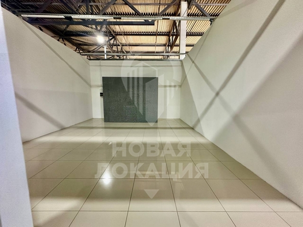 
   Сдам торговое помещение, 190 м², Комарова пр-кт, 13В

. Фото 39.