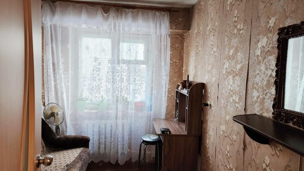 
   Продам 3-комнатную, 48 м², Стрельникова ул, 8

. Фото 4.