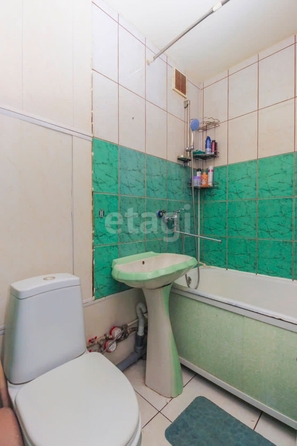 
   Продам 1-комнатную, 29.5 м², Багратиона ул, 6

. Фото 1.