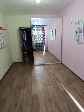 
   Продам 3-комнатную, 57.5 м², Крутогорская 1-я ул, 14

. Фото 6.