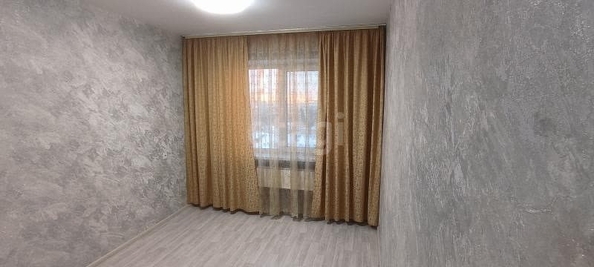 
   Продам 3-комнатную, 63 м², Кирова ул, 5

. Фото 1.