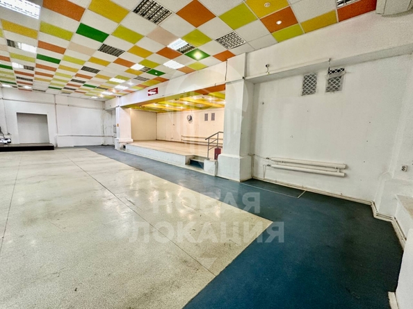 
  Сдается торговая площадь, 424 м², Богдана Хмельницкого ул, д. 214
. Фото 8.