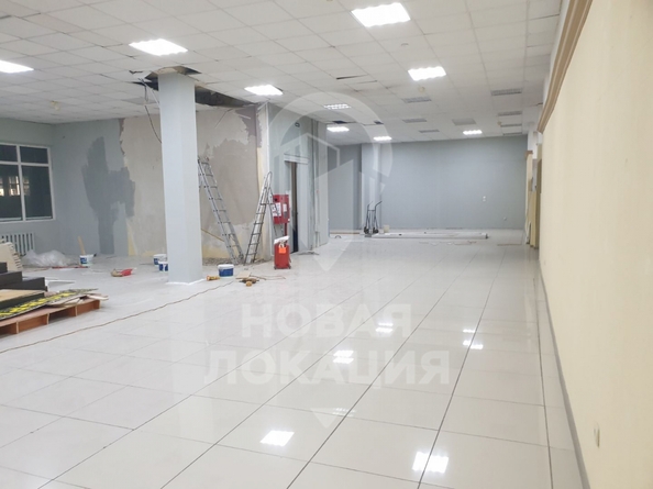 
  Сдается офис, 540 м², Октябрьская ул, д. 127
. Фото 1.