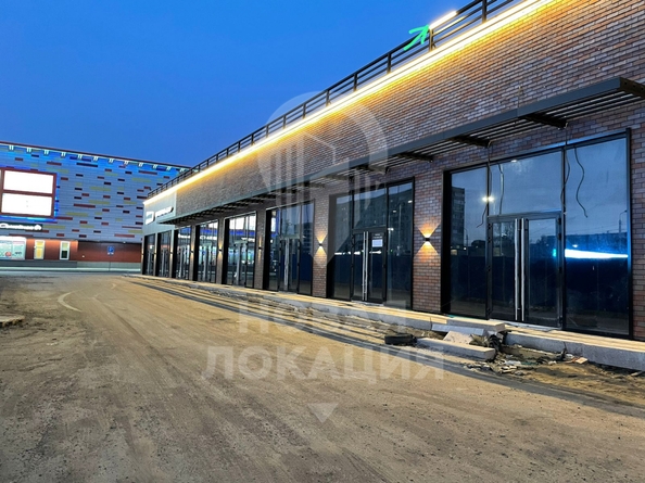 
  Сдается торговая площадь, 140 м², 10 лет Октября ул, д. 76
. Фото 2.