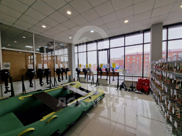 
  Сдается офис, 250 м², Октябрьская ул, д. 127
. Фото 1.