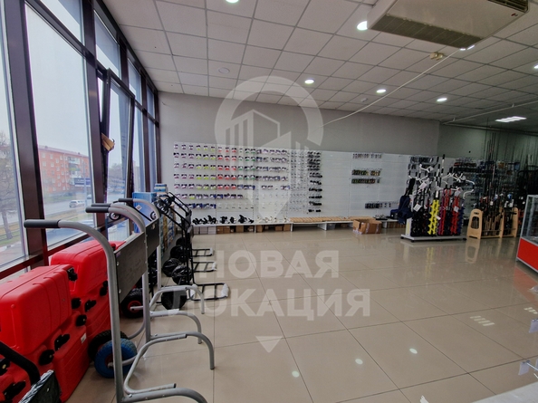 
  Сдается офис, 250 м², Октябрьская ул, д. 127
. Фото 16.