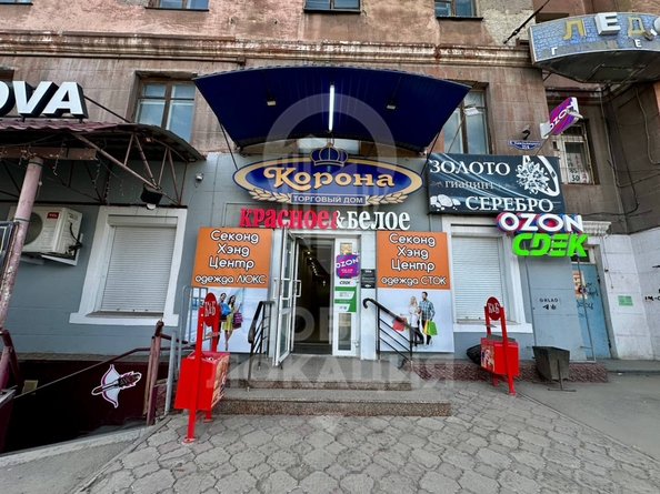 
  Продается торговая площадь, 582 м², Богдана Хмельницкого ул, д. 214
. Фото 3.