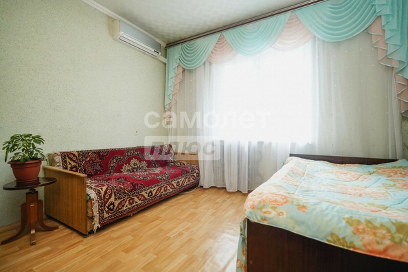 
  Продается 2-комн. квартира, 52.5 м², Дианова ул, д. 21
. Фото 2.