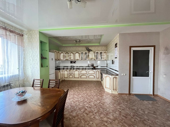 
  Продается дом, 249.1 м², Омск
. Фото 4.