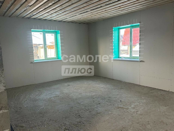 
  Продается дом, 111 м², Омск
. Фото 2.
