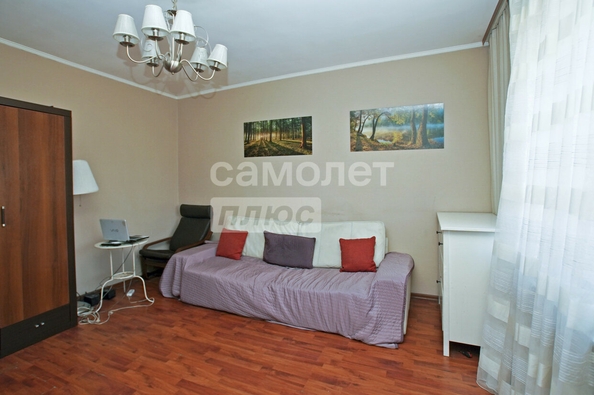 
  Продается 1-комн. квартира, 38.1 м², Герцена ул, д. 270
. Фото 4.