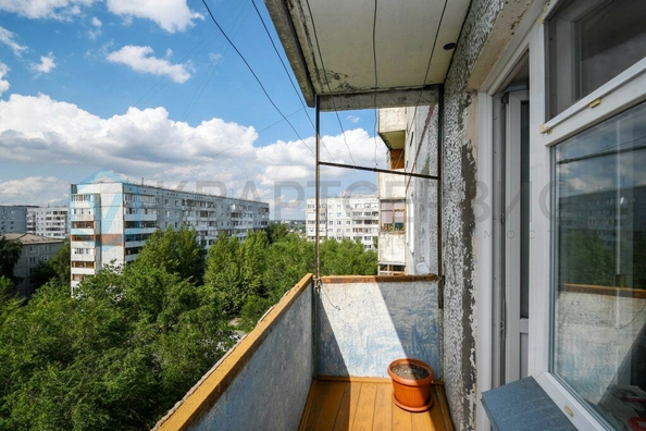 
  Продается 1-комн. квартира, 38.2 м², Крупской ул, д. 17/1
. Фото 3.