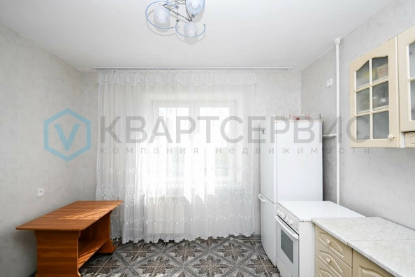 
  Продается 1-комн. квартира, 37.1 м², Заозерная ул, д. 40
. Фото 4.