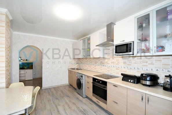 
  Продается 2-комн. квартира, 65.7 м², Туполева ул, д. 2
. Фото 1.