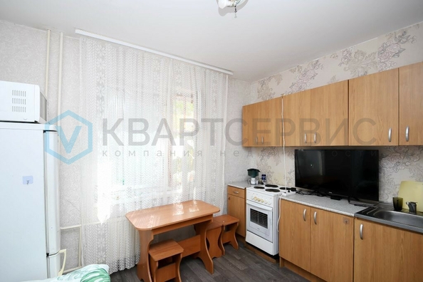 
  Продается 1-комн. квартира, 37.1 м², Дмитриева ул, д. 1/7
. Фото 4.