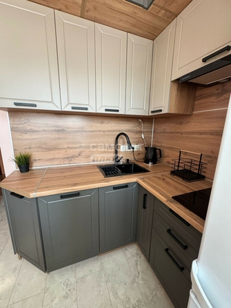 
  Продается 1-комн. квартира, 27.4 м², Перелета ул, д. 22к1
. Фото 2.