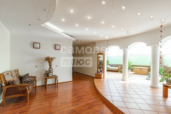 
  Продается 4-комн. квартира, 439 м², Краснофлотская ул, д. 15
. Фото 3.