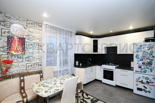 
  Продается дом, 74.8 м², Омск
. Фото 5.