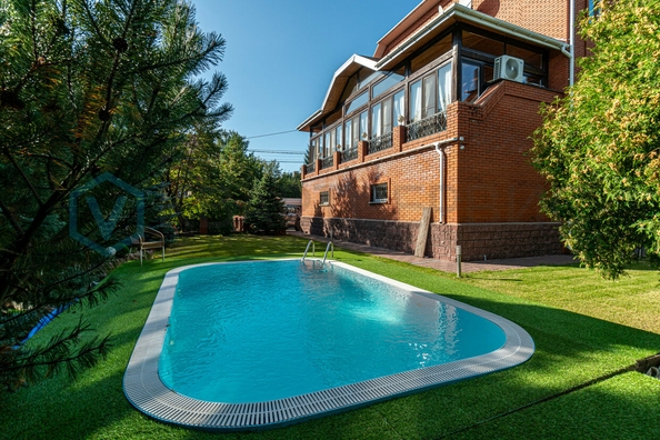 
  Продается дом, 341.8 м², Омск
. Фото 3.
