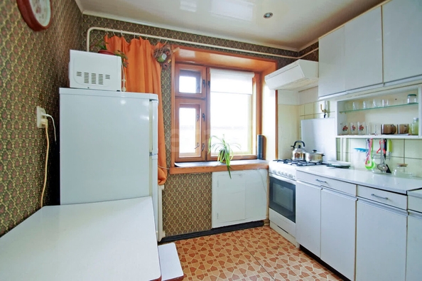 
  Продается 2-комн. квартира, 45 м², Петра Осминина ул, д. 22
. Фото 4.