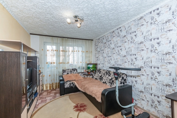 
  Продается 2-комн. квартира, 43 м², Лаптева ул, д. 5
. Фото 4.
