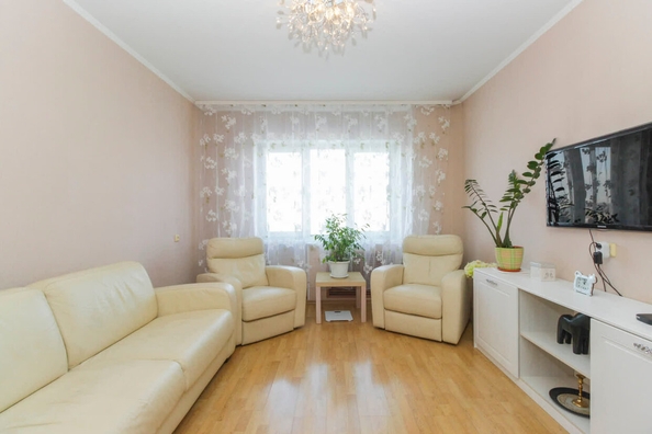 
  Продается 3-комн. квартира, 62.2 м², Архитекторов б-р, д. 1/2
. Фото 4.