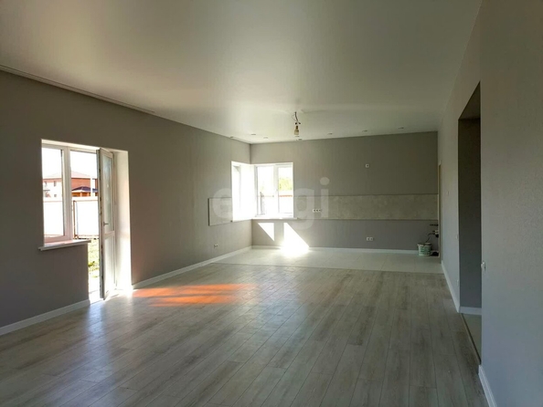 
  Продается дом, 135 м², Омск
. Фото 3.