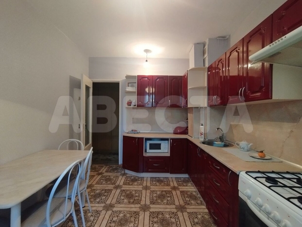
  Продается 3-комн. квартира, 74.5 м², Кирова ул, д. 18/1
. Фото 3.