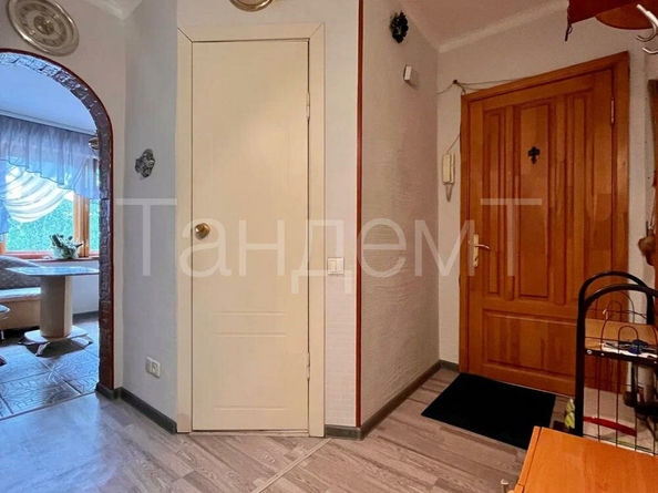 
  Продается 3-комн. квартира, 60 м², Бархатовой ул, д. 8
. Фото 1.