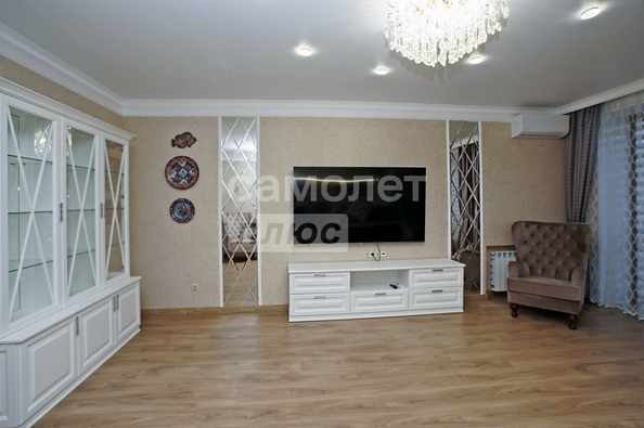 
  Продается 3-комн. квартира, 94.8 м², Масленникова ул, д. 80
. Фото 4.
