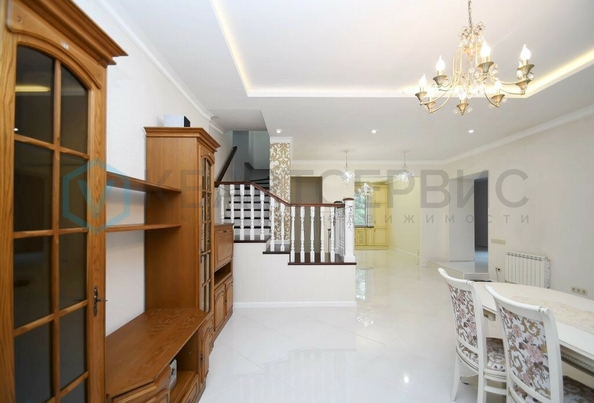 
  Продается дом, 330 м², село Дружино
. Фото 1.