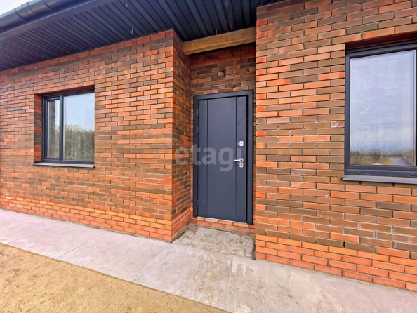 
  Продается дом, 100 м², Омск
. Фото 2.