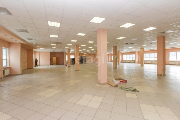 
  Сдается торговая площадь, 765.4 м², Лесной проезд, д. 11
. Фото 2.