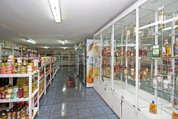 
  Сдается торговая площадь, 94 м², Багратиона ул, д. 2
. Фото 4.