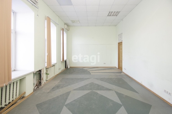
  Сдается универсальное помещение, 88.86 м², Гагарина ул, д. 36
. Фото 2.