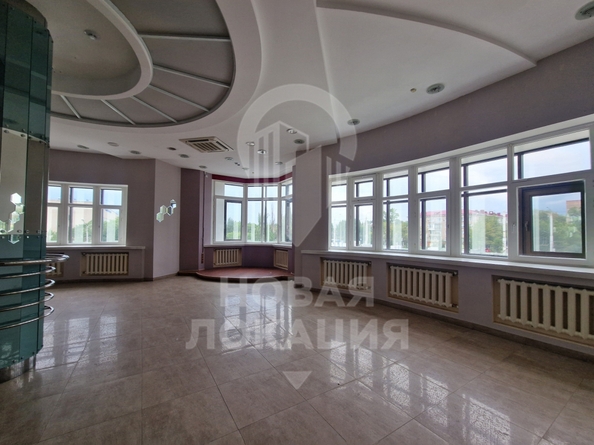 
  Сдается универсальное помещение, 338 м², Красный Путь ул, д. 111
. Фото 5.