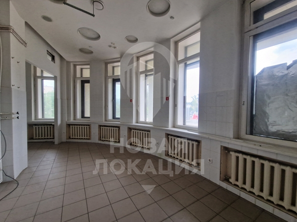 
  Сдается универсальное помещение, 1100 м², Красный Путь ул, д. 111
. Фото 6.