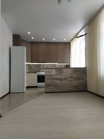 
  Продается 2-комн. квартира, 44.3 м², Лобкова ул, д. 3
. Фото 2.