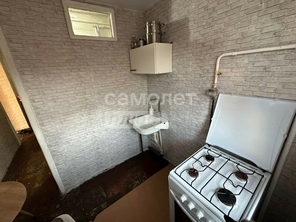 
  Продается 3-комн. квартира, 58.4 м², Новороссийская ул, д. 3
. Фото 4.