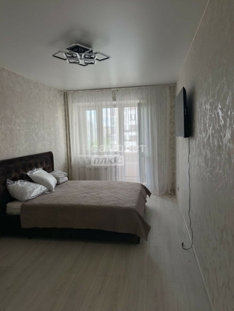 
  Продается 1-комн. квартира, 50.3 м², 70 лет Октября ул, д. 15/1
. Фото 3.