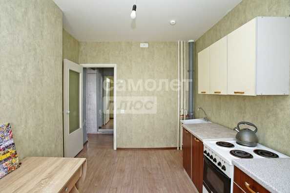 
  Продается 1-комн. квартира, 40 м², Северная 24-я ул, д. 93к1
. Фото 3.