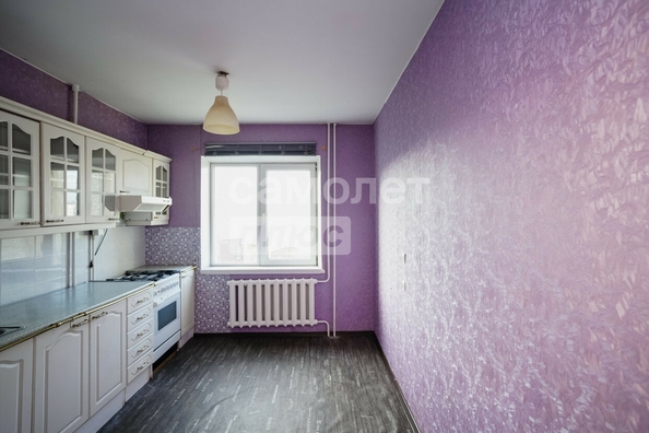 
  Продается 3-комн. квартира, 62.5 м², 70 лет Октября ул, д. 20
. Фото 4.
