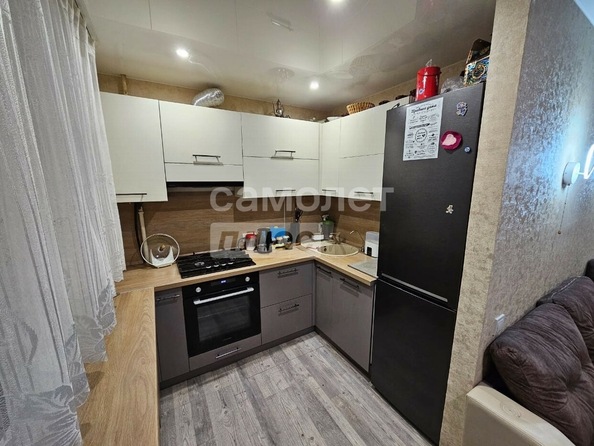 
  Продается 3-комн. квартира, 55.3 м², Андрианова ул, д. 36
. Фото 3.